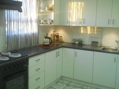 Apartment / Flat For Sale in Fairfield Estate, Parow